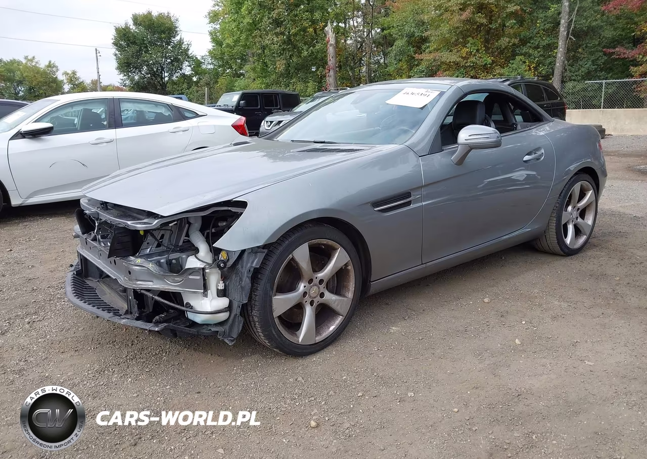 2012 Mercedes-Benz Slk 350 VIN:WDDPK5HA6CF003799 - 2