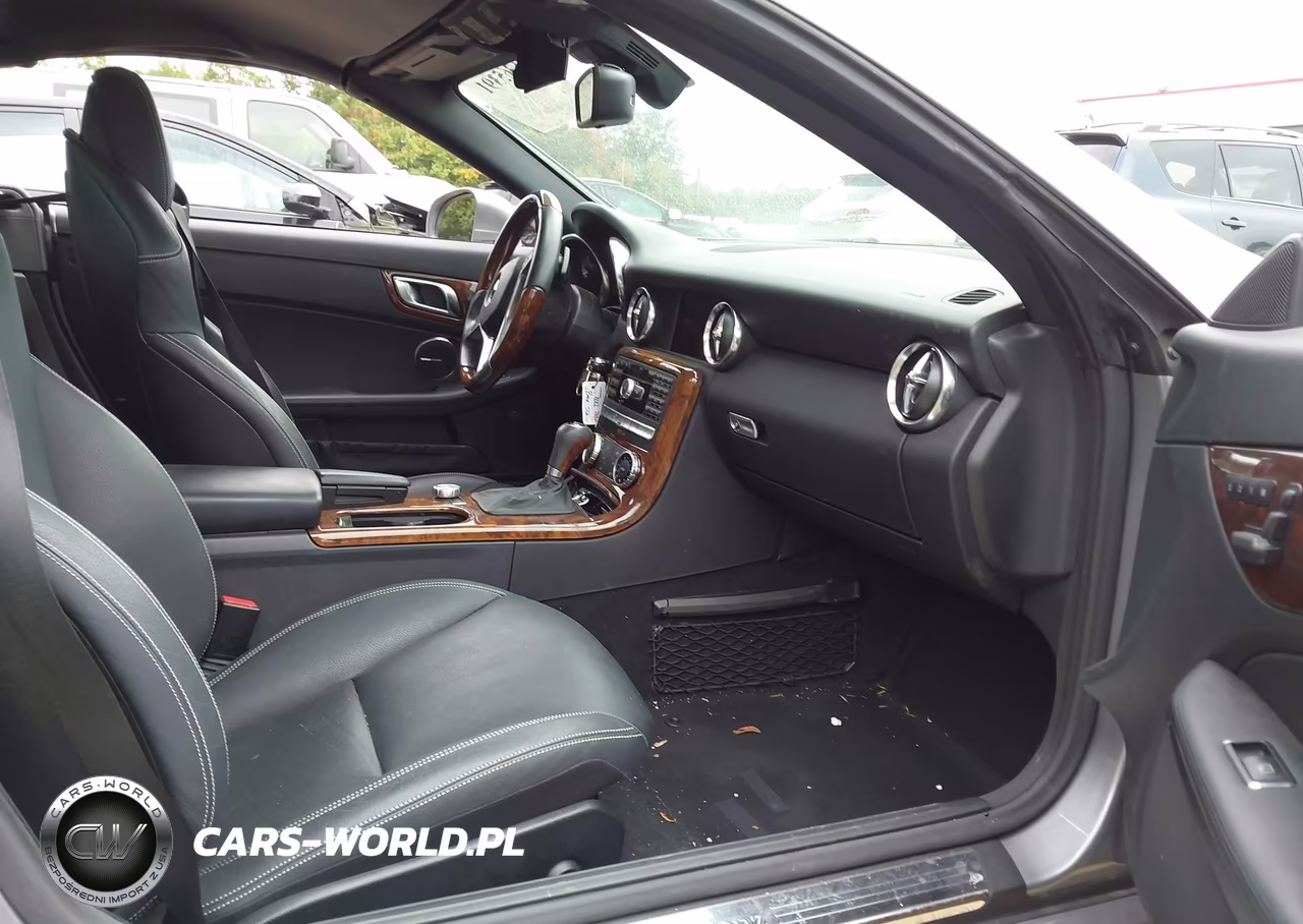 2012 Mercedes-Benz Slk 350 VIN:WDDPK5HA6CF003799 - 5