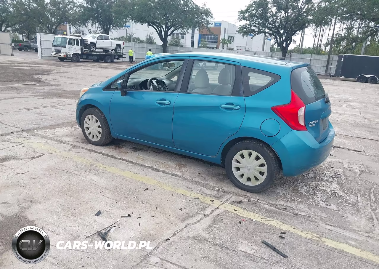 2015 Nissan Versa Note S (Sr)-S Plus-Sl-Sr-Sv VIN:3N1CE2CP3FL352927 - 3
