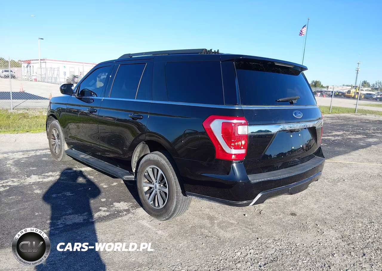 2019 Ford Expedition Xl VIN:1FMJU1GTXKEA46421 - 3