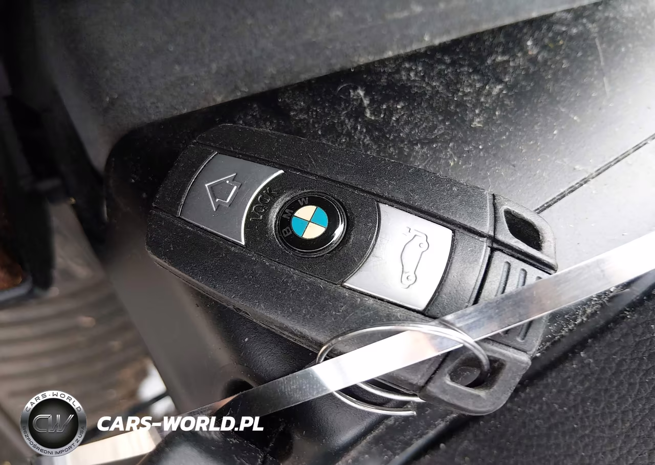 2010 BMW 535I xDrive VIN:WBAPT7C59ACX02952 - 11
