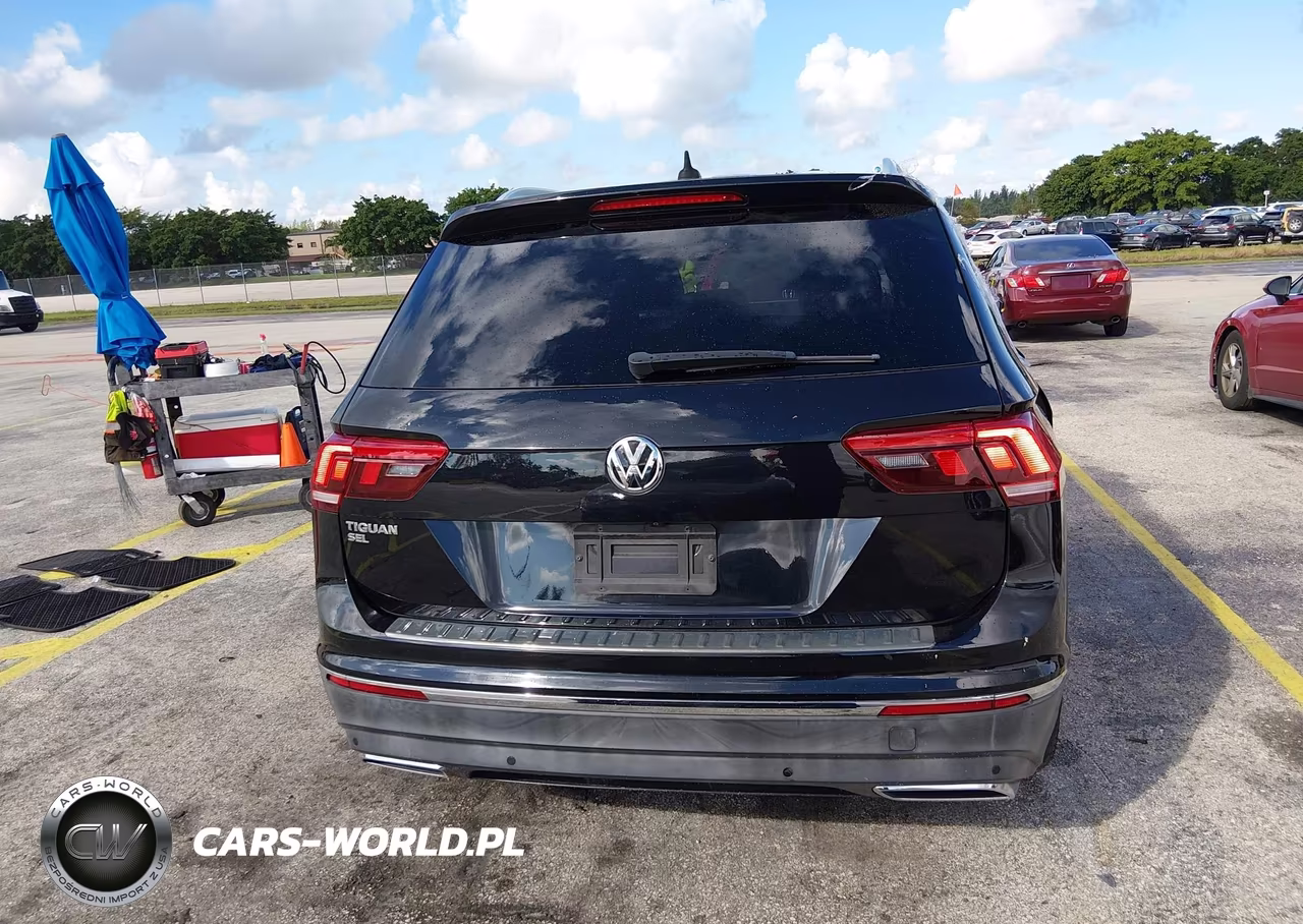 2019 Volkswagen Tiguan 2.0T Se-2.0T Sel-2.0T Sel R-Line-2.0T Sel R-Line Black VIN:3VV3B7AX8KM017562 - 16