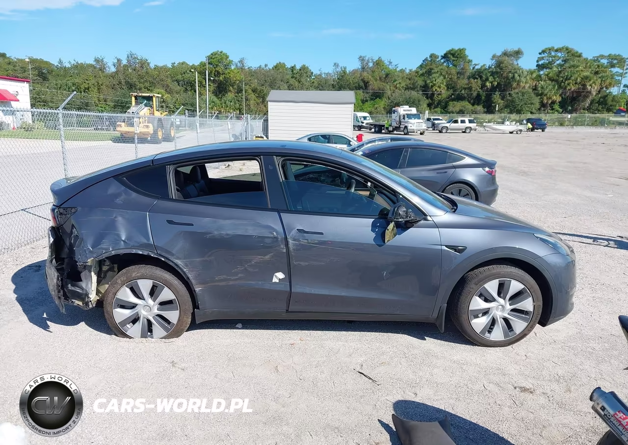 2023 Tesla Model Y Awd-Long Range Dual Motor All-Wheel Drive VIN:7SAYGDEE4PA122432 - 12