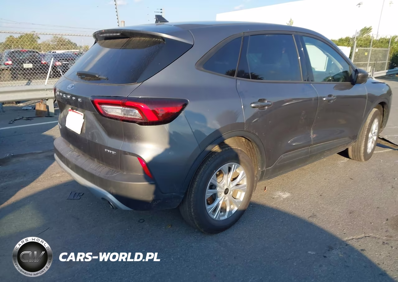 2025 Ford Escape Active VIN:1FMCU9GN9SUB20572 - 4