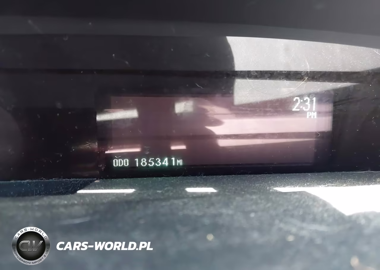 2011 Toyota Prius Two VIN:JTDKN3DU1B1473685 - 15