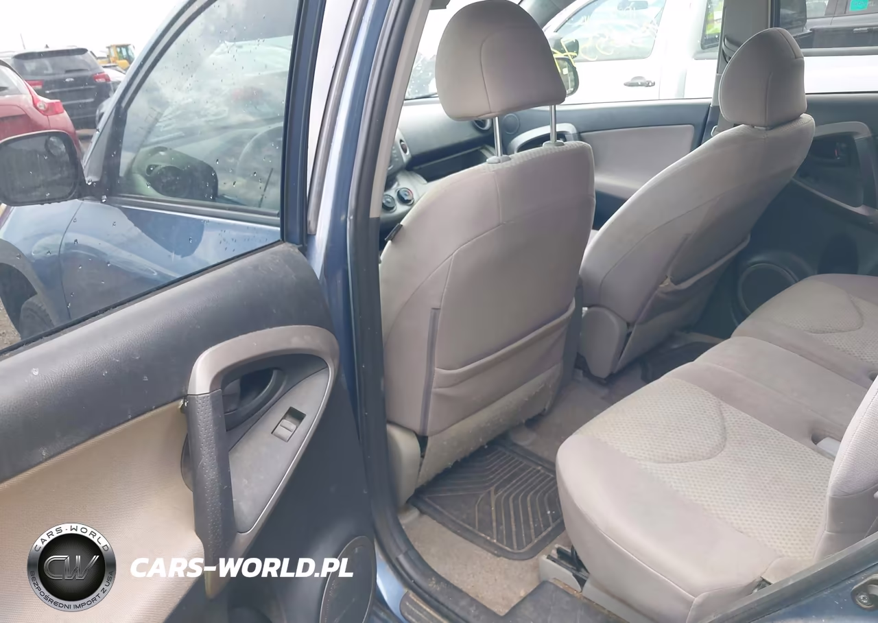 2007 Toyota Rav4 VIN:JTMZD33V676045357 - 8