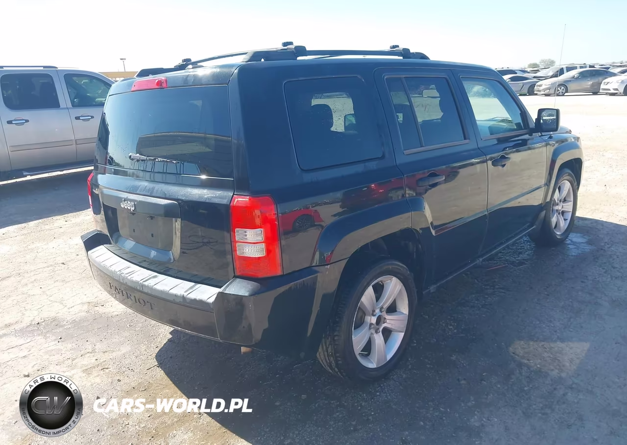 2009 Jeep Patriot Sport VIN:1J8FT28B19D167601 - 4