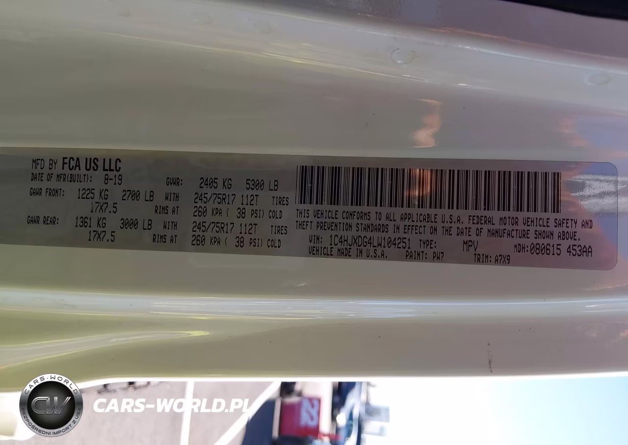 2020 Jeep Wrangler Unlimited Sport S 4X4 VIN:1C4HJXDG4LW104251 - 17