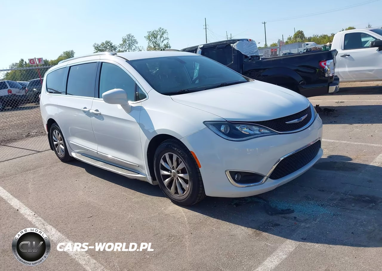 2018 Chrysler Pacifica Touring L – zdjęcie 1 z 16