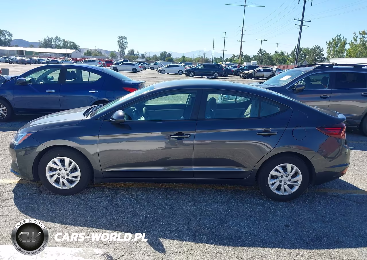 2020 Hyundai Elantra Se VIN:5NPD74LF1LH612347 - 16