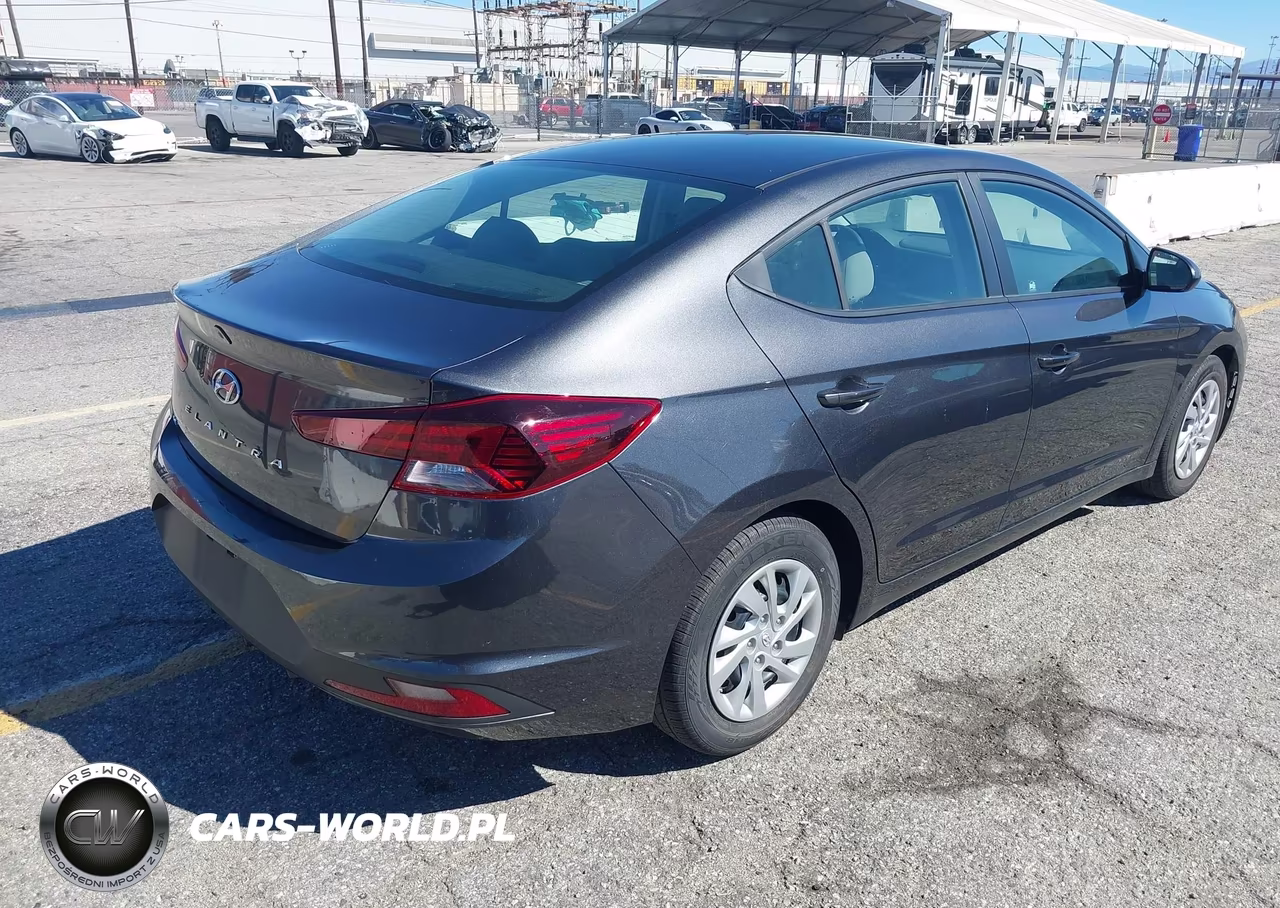 2020 Hyundai Elantra Se VIN:5NPD74LF1LH612347 - 4