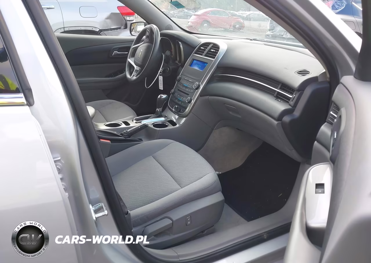 2015 Chevrolet Malibu Ls VIN:1G11B5SL0FF343019 - 5