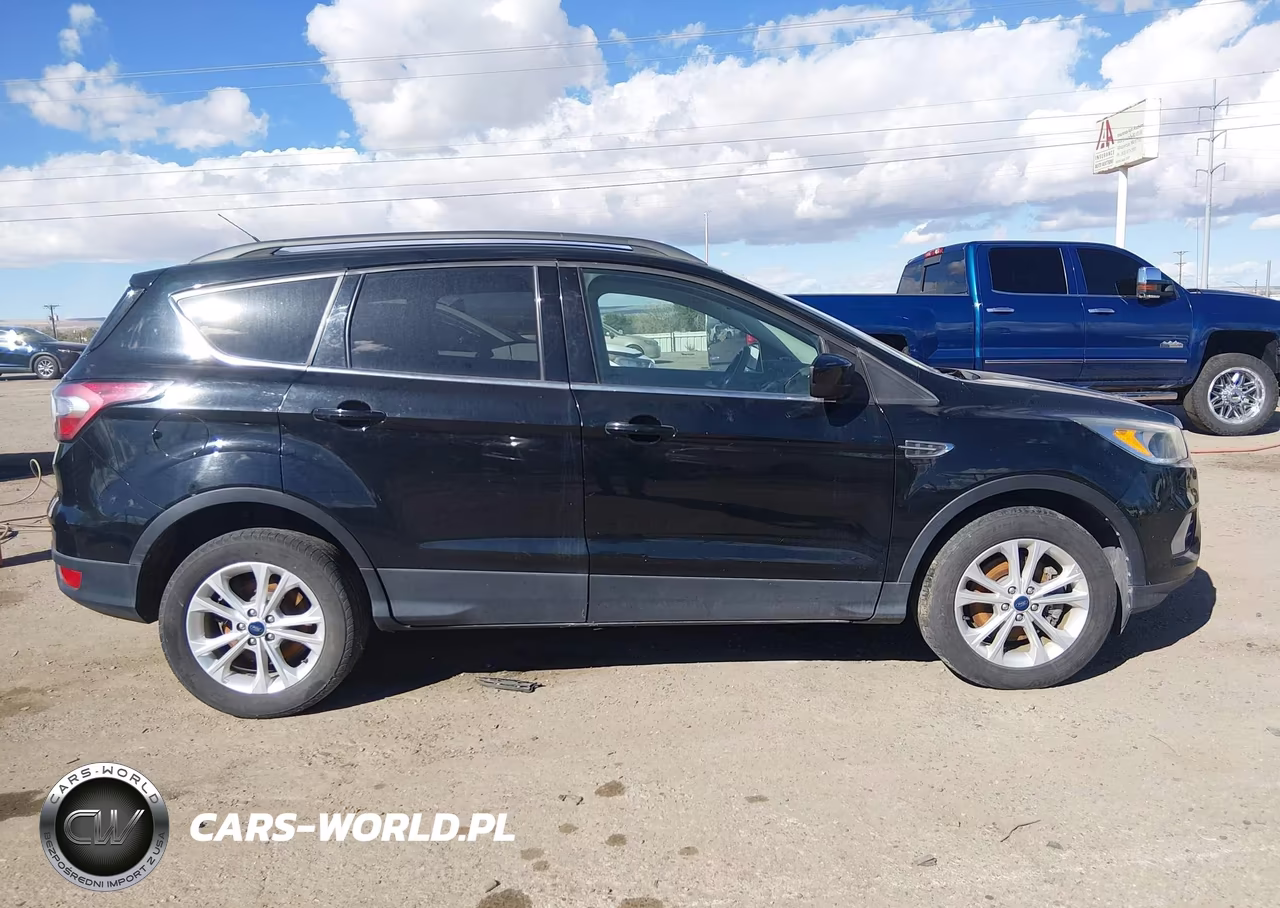 2018 Ford Escape Se VIN:1FMCU9GD6JUA11119 - 13