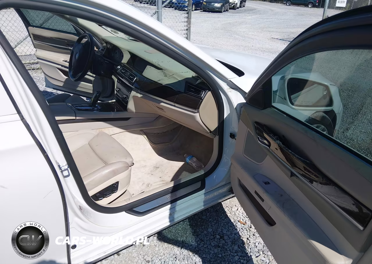 2009 BMW 750Li VIN:WBAKB83579CY59376 - 5