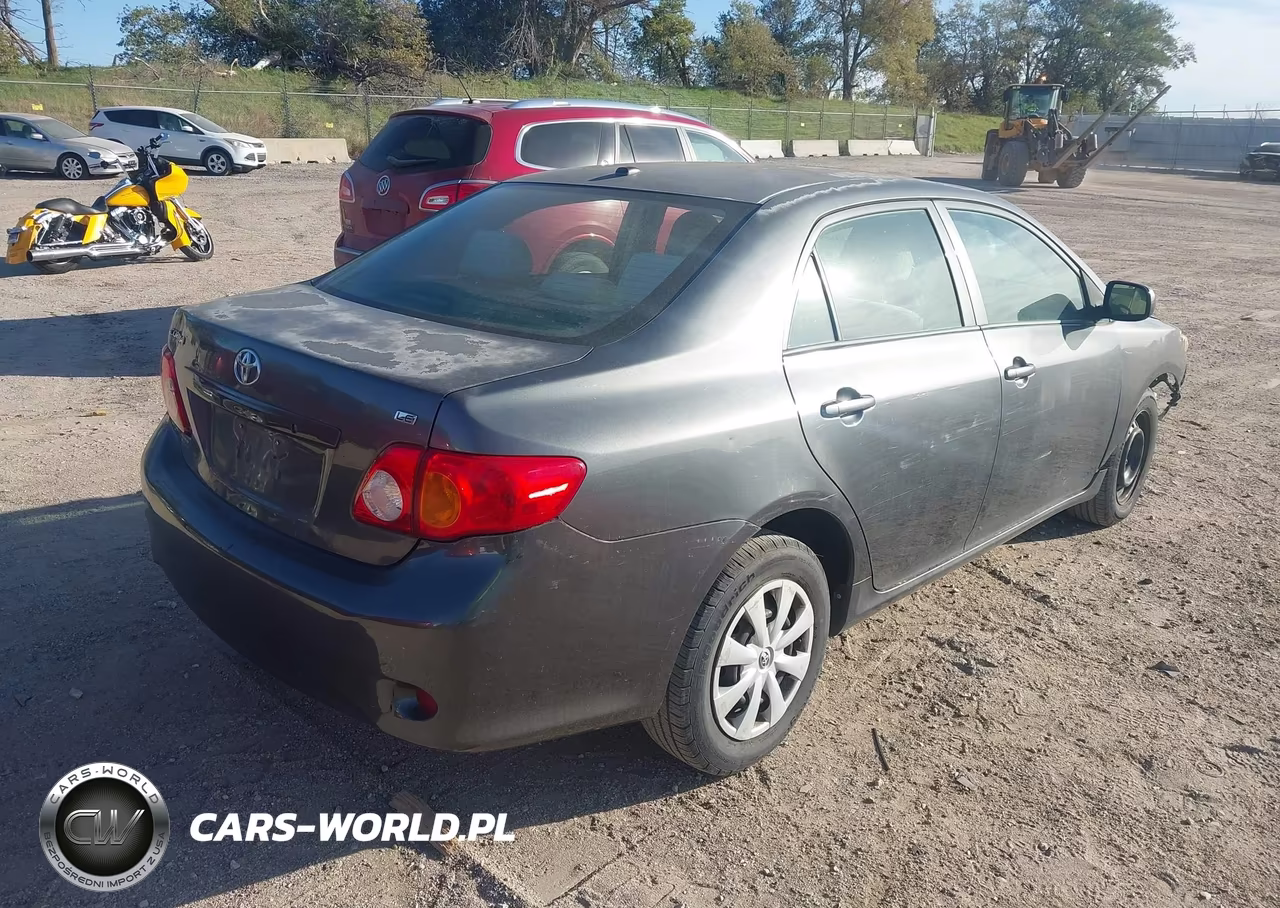 2010 Toyota Corolla Le VIN:2T1BU4EE5AC314663 - 4
