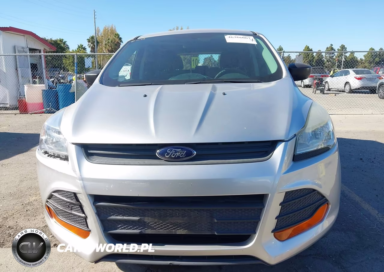 2013 Ford Escape S VIN:1FMCU0F75DUD10564 - 12