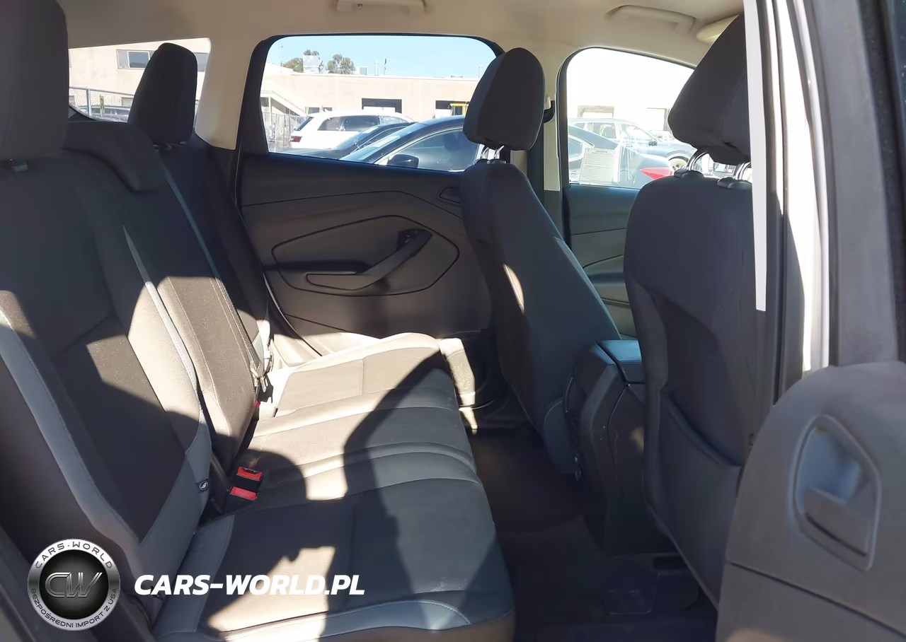 2013 Ford Escape S VIN:1FMCU0F75DUD10564 - 8