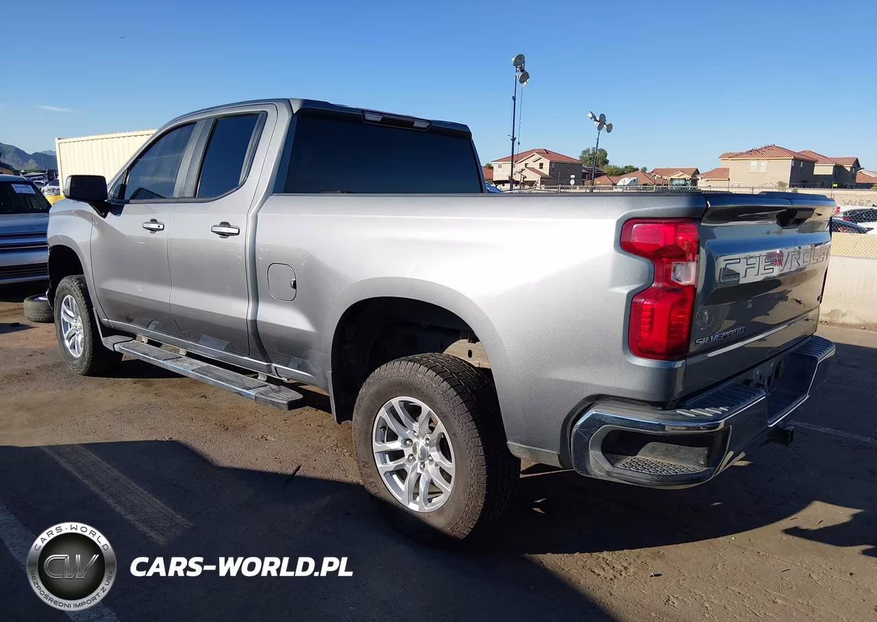 2020 Chevrolet Silverado 1500 2Wd Standard Bed Lt VIN:1GCRWCED0LZ135899 - 3