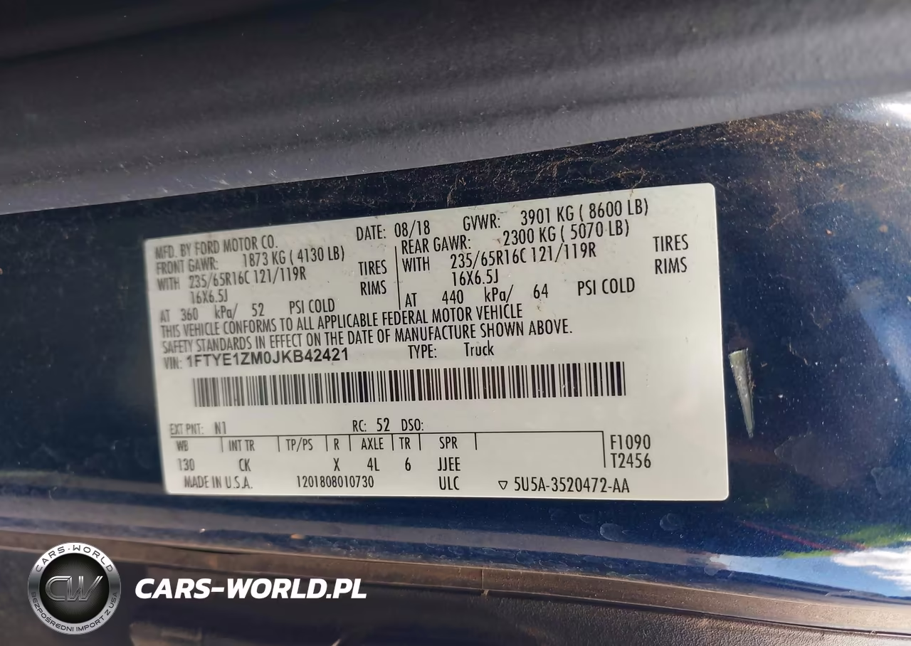 2018 Ford Transit-150 VIN:1FTYE1ZM0JKB42421 - 9