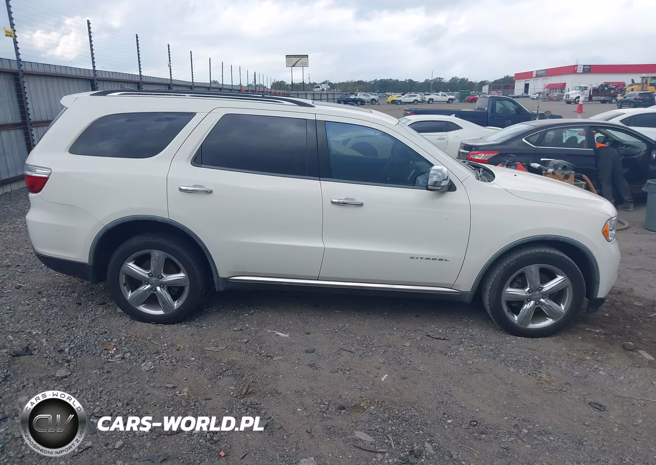 2011 Dodge Durango Citadel VIN:1D4RD5GG7BC613619 - 13