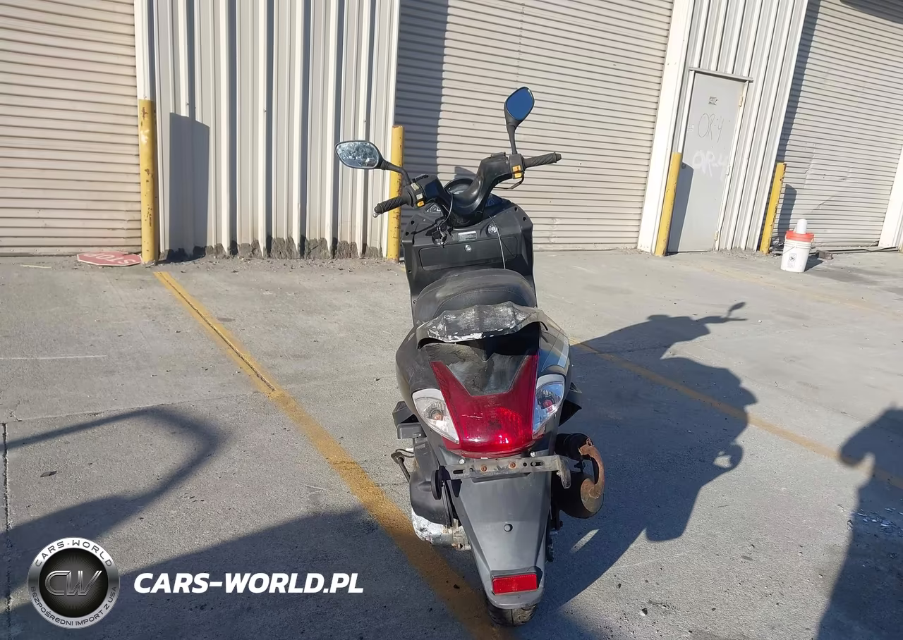 2005 Znen Znen Scooter VIN:L5YTCKPAX81214569 - 6