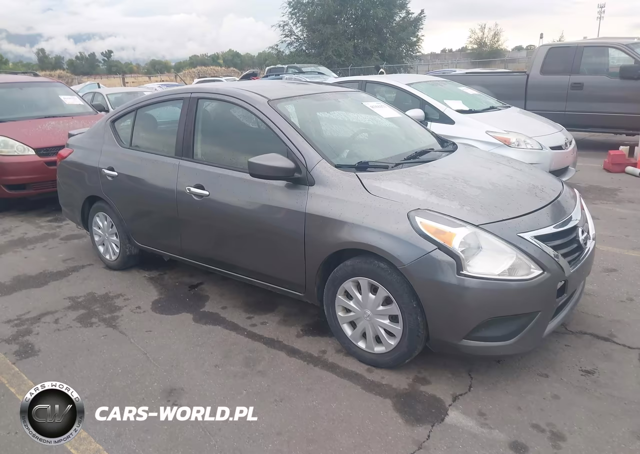 2017 Nissan Versa 1.6 Sv – zdjęcie 1 z 11
