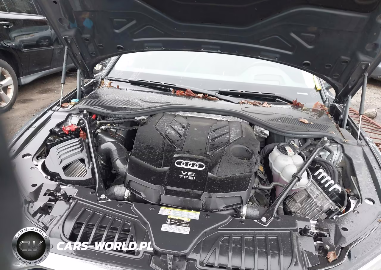 2019 Audi A8 L 55 VIN:WAU8DAF86KN016684 - 10