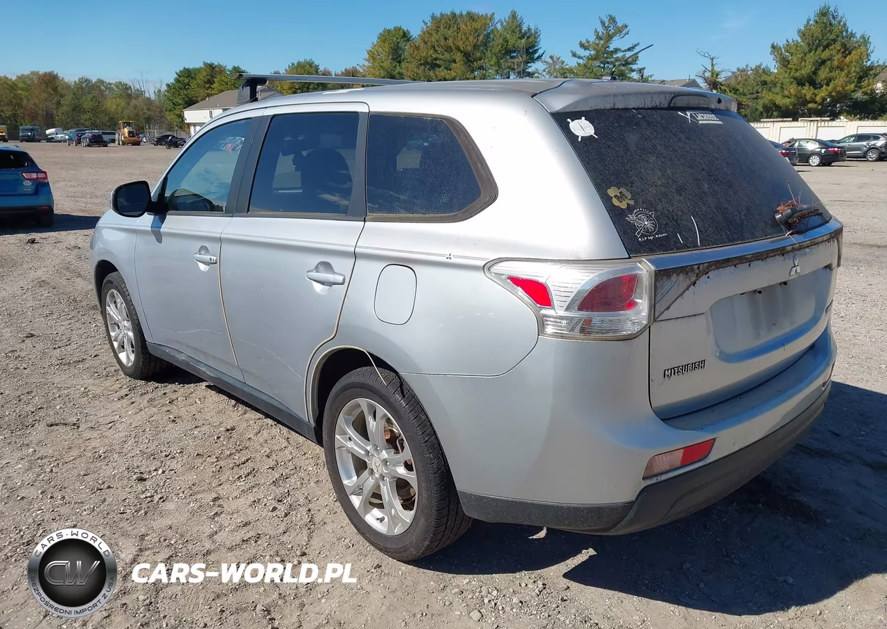 2014 Mitsubishi Outlander Se VIN:JA4AZ3A39EZ005750 - 3
