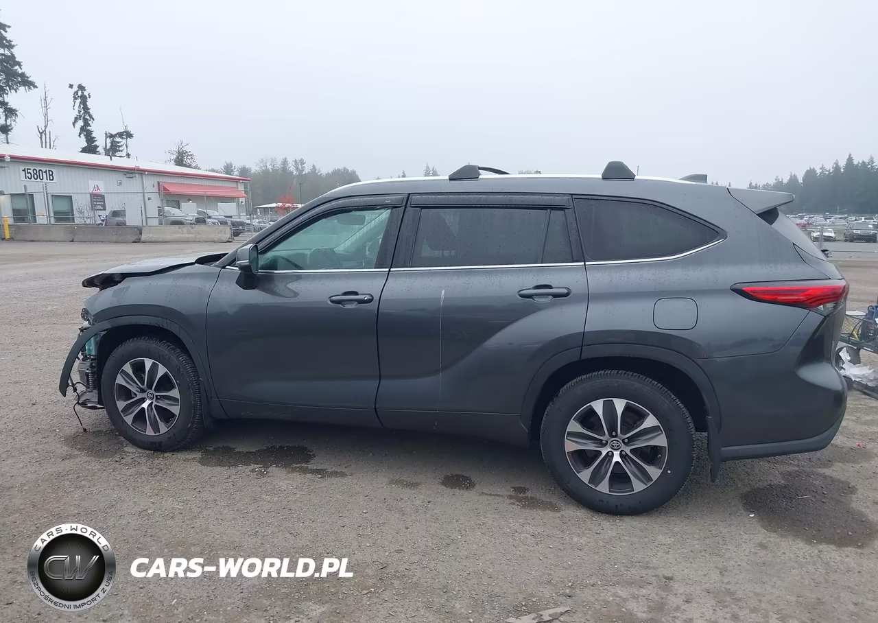 2021 Toyota Highlander Xle VIN:5TDGZRBH0MS525218 - 15