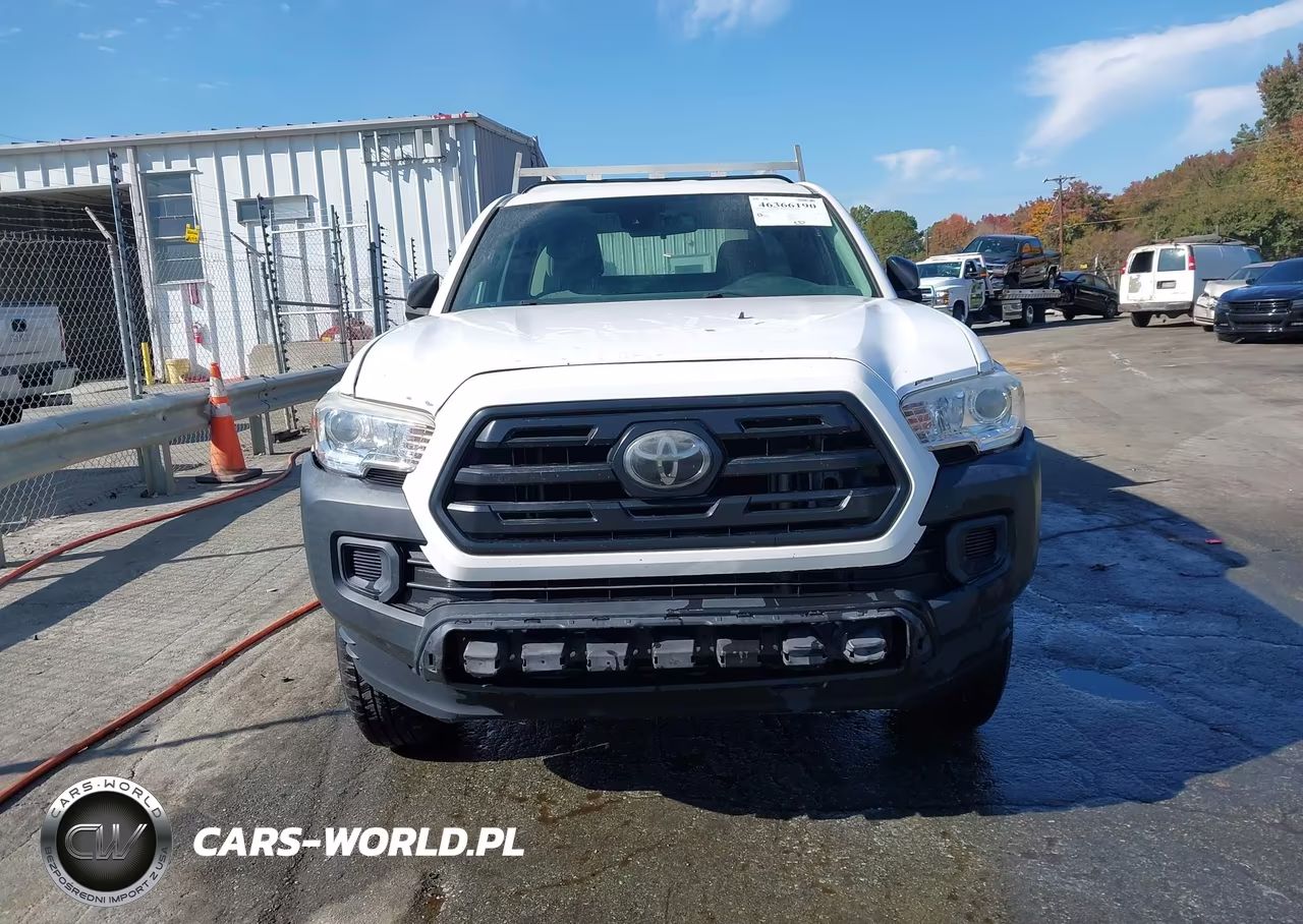2018 Toyota Tacoma Sr VIN:5TFRX5GN3JX118618 - 12