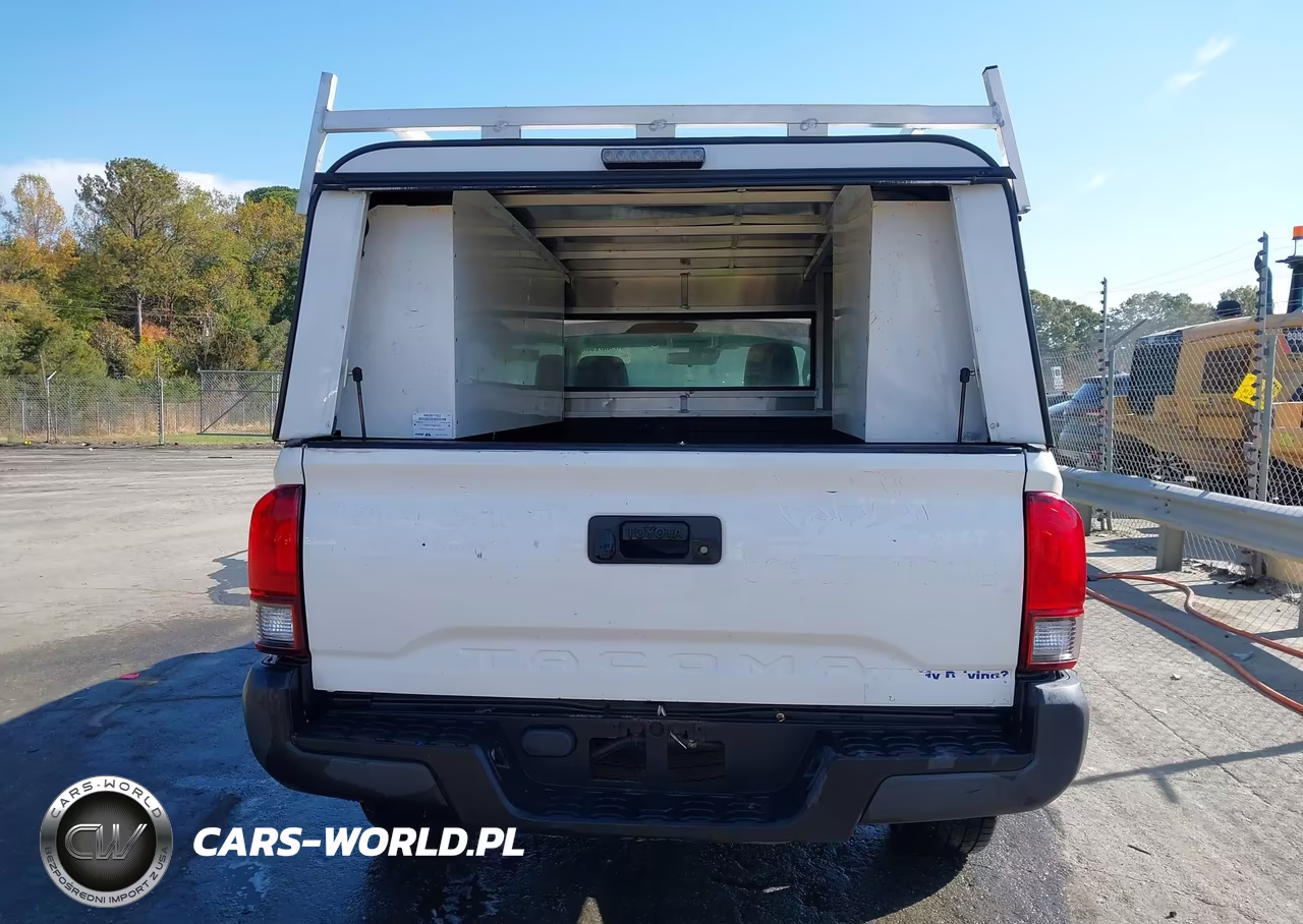 2018 Toyota Tacoma Sr VIN:5TFRX5GN3JX118618 - 16