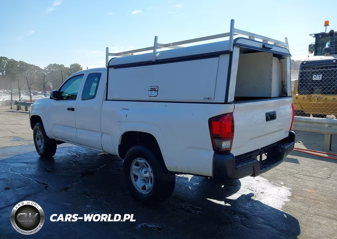 2018 Toyota Tacoma Sr VIN:5TFRX5GN3JX118618 - 3