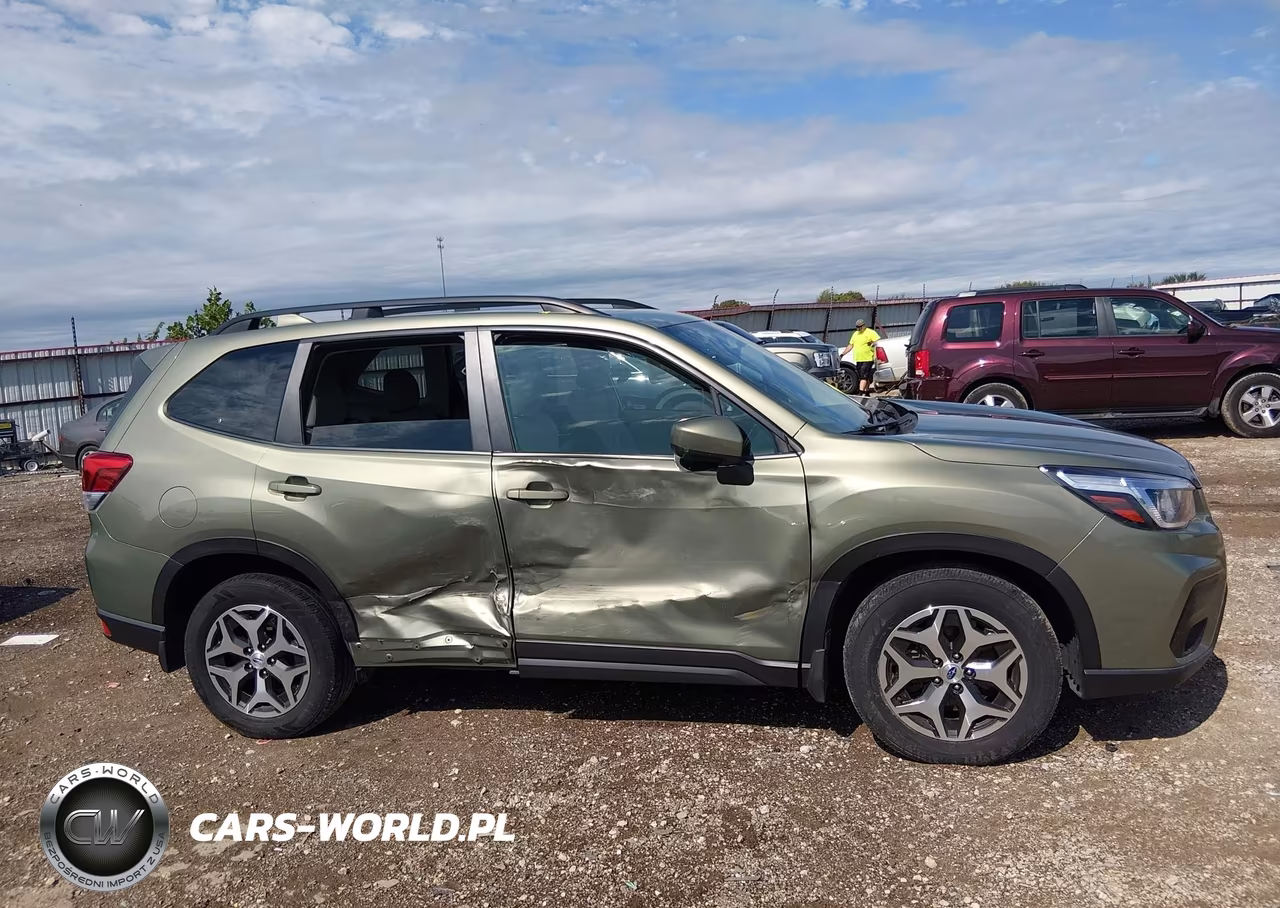 2019 Subaru Forester Premium VIN:JF2SKAEC2KH539169 - 13