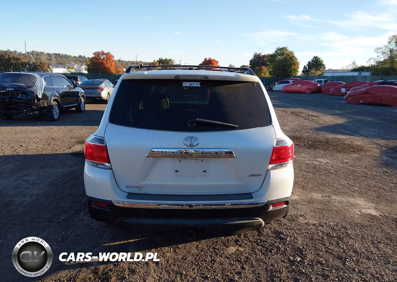 2012 Toyota Highlander Base V6 VIN:5TDBK3EH9CS140195 - 16