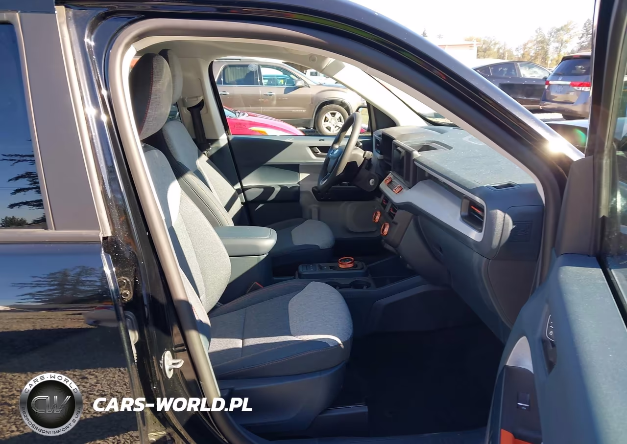 2024 Ford Maverick Xlt VIN:3FTTW8H3XRRA74757 - 17