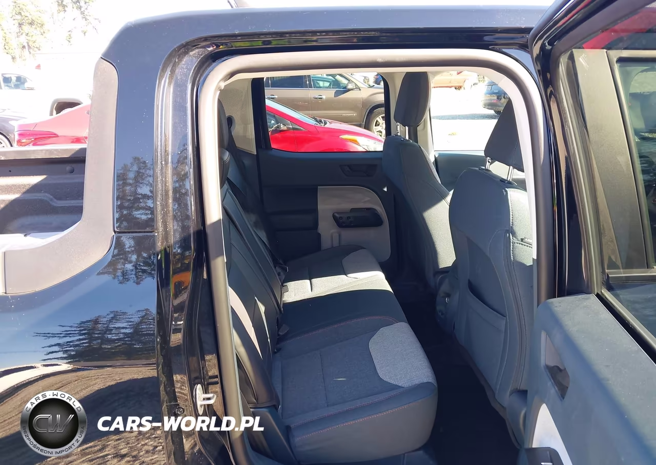 2024 Ford Maverick Xlt VIN:3FTTW8H3XRRA74757 - 18