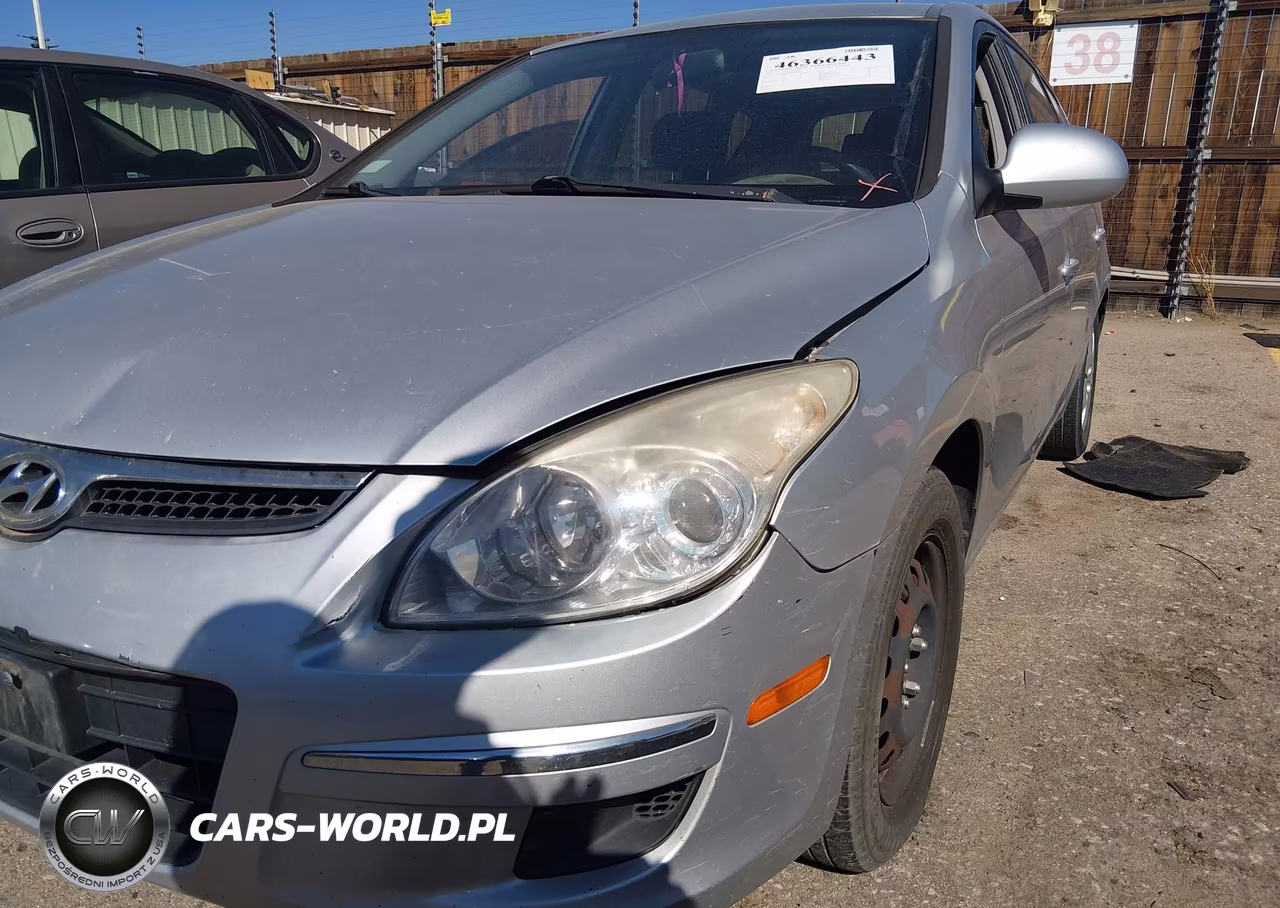 2010 Hyundai Elantra Touring Gls VIN:KMHDB8AE2AU067421 - 6