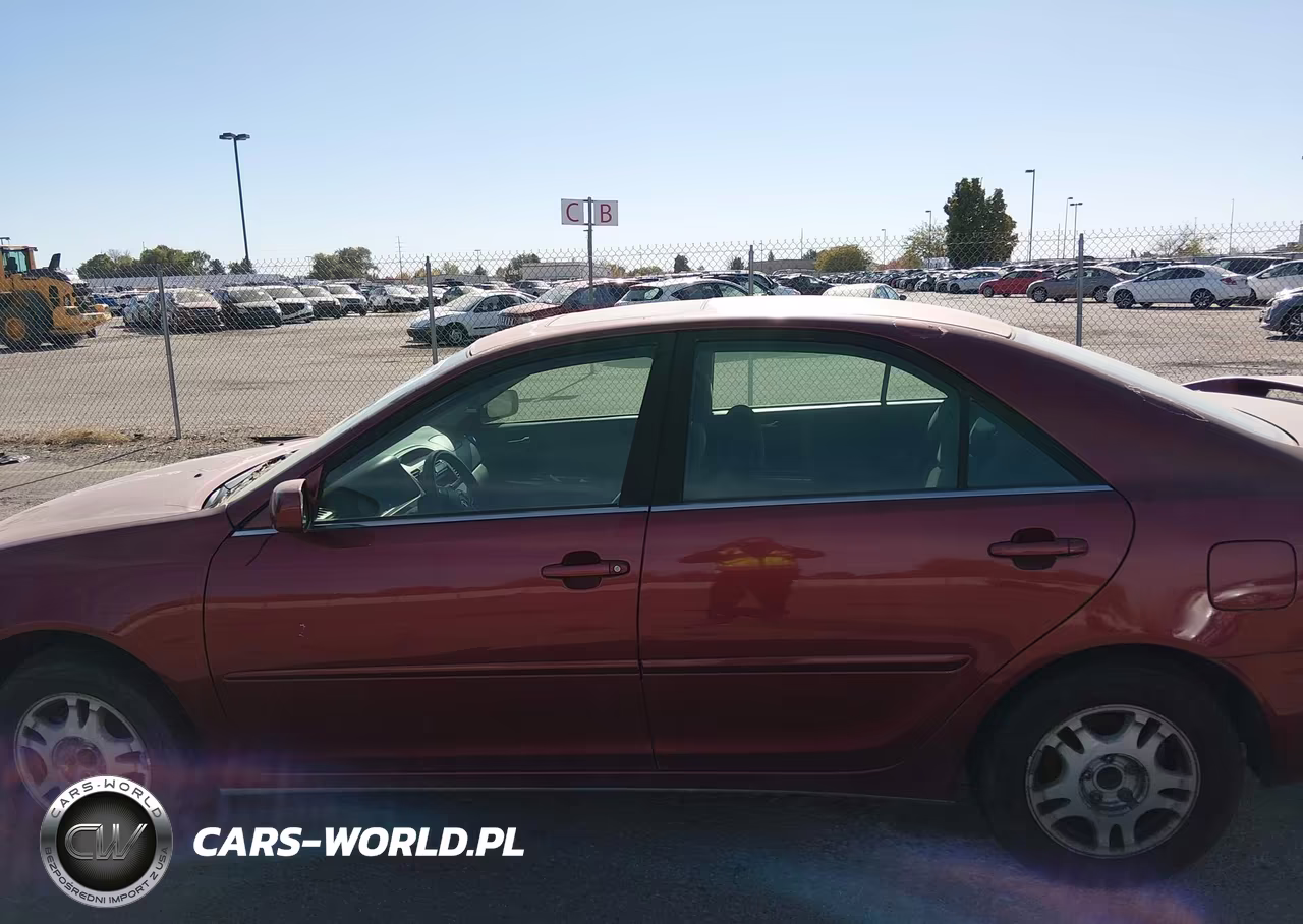 2002 Toyota Camry Se VIN:JTDBE32K220125224 - 6