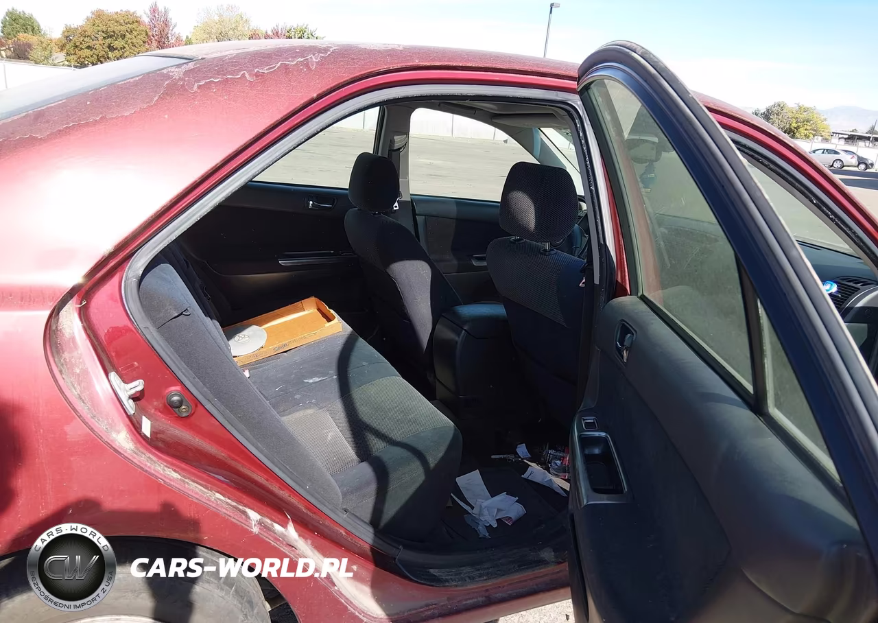 2002 Toyota Camry Se VIN:JTDBE32K220125224 - 8