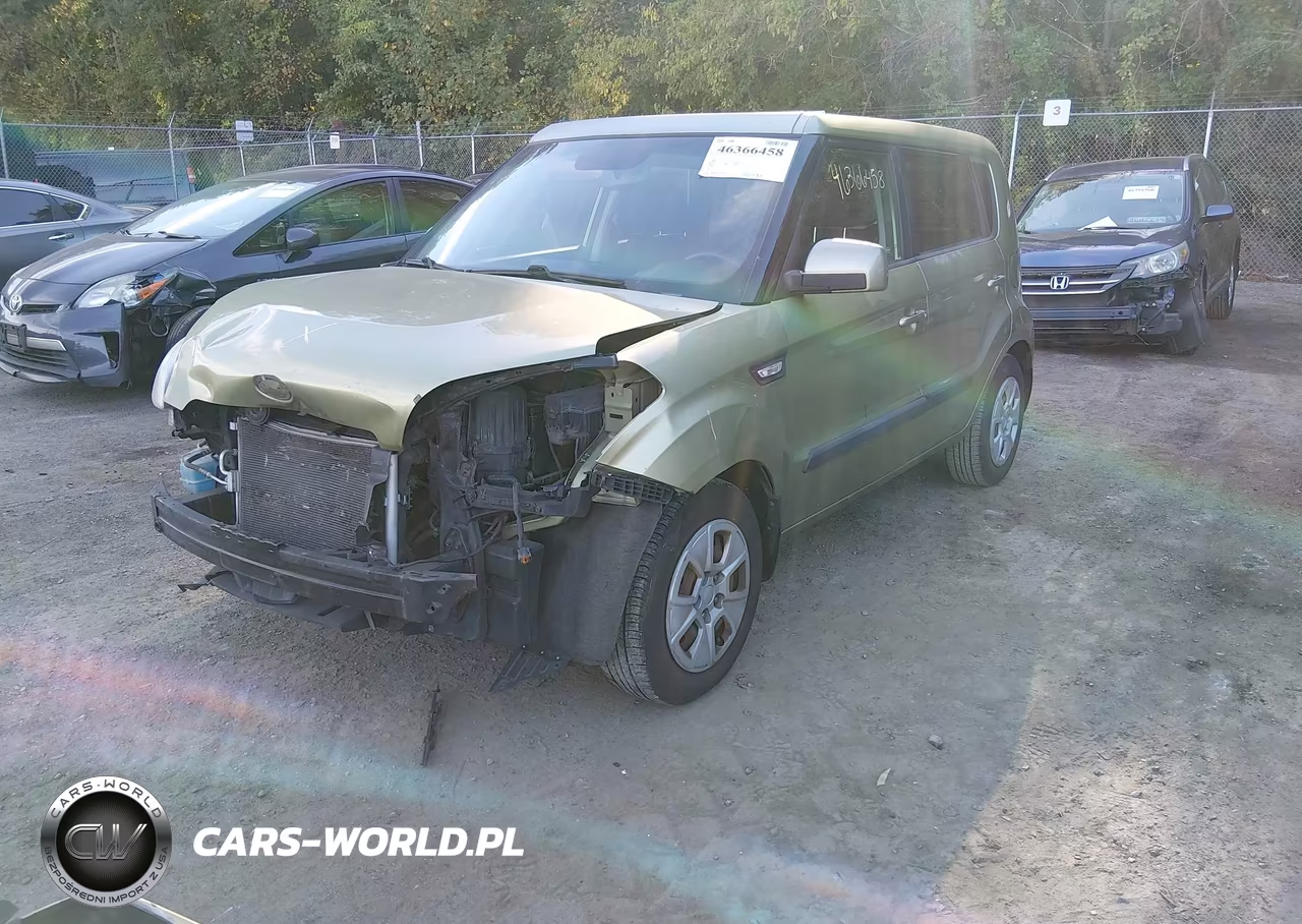2013 Kia Soul VIN:KNDJT2A50D7517880 - 2