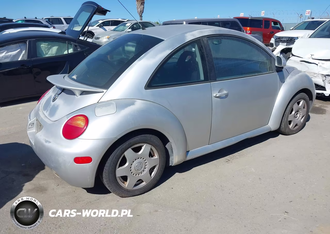 1998 Volkswagen New Beetle VIN:3VWBB61C8WM025276 - 4
