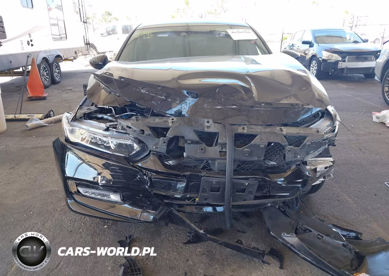 2018 Honda Accord Sport VIN:1HGCV1F35JA267833 - 6