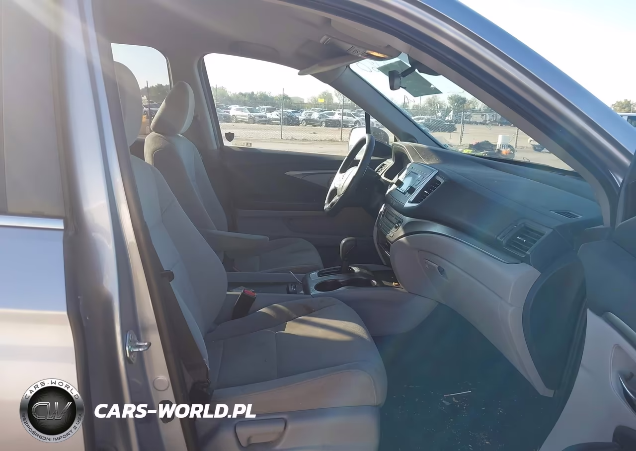 2019 Honda Pilot Lx VIN:5FNYF5H15KB005940 - 5