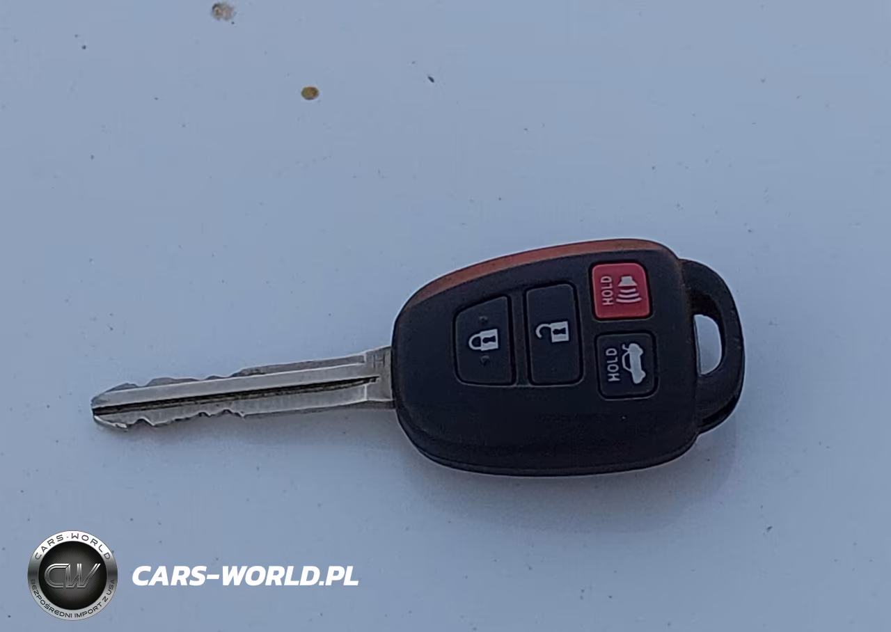 2017 Toyota Corolla Le VIN:5YFBURHE4HP574801 - 11