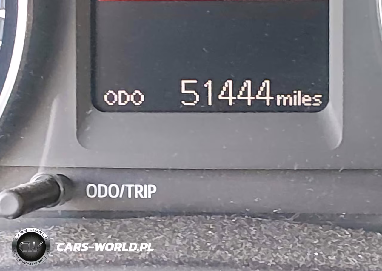 2017 Toyota Corolla Le VIN:5YFBURHE4HP574801 - 16