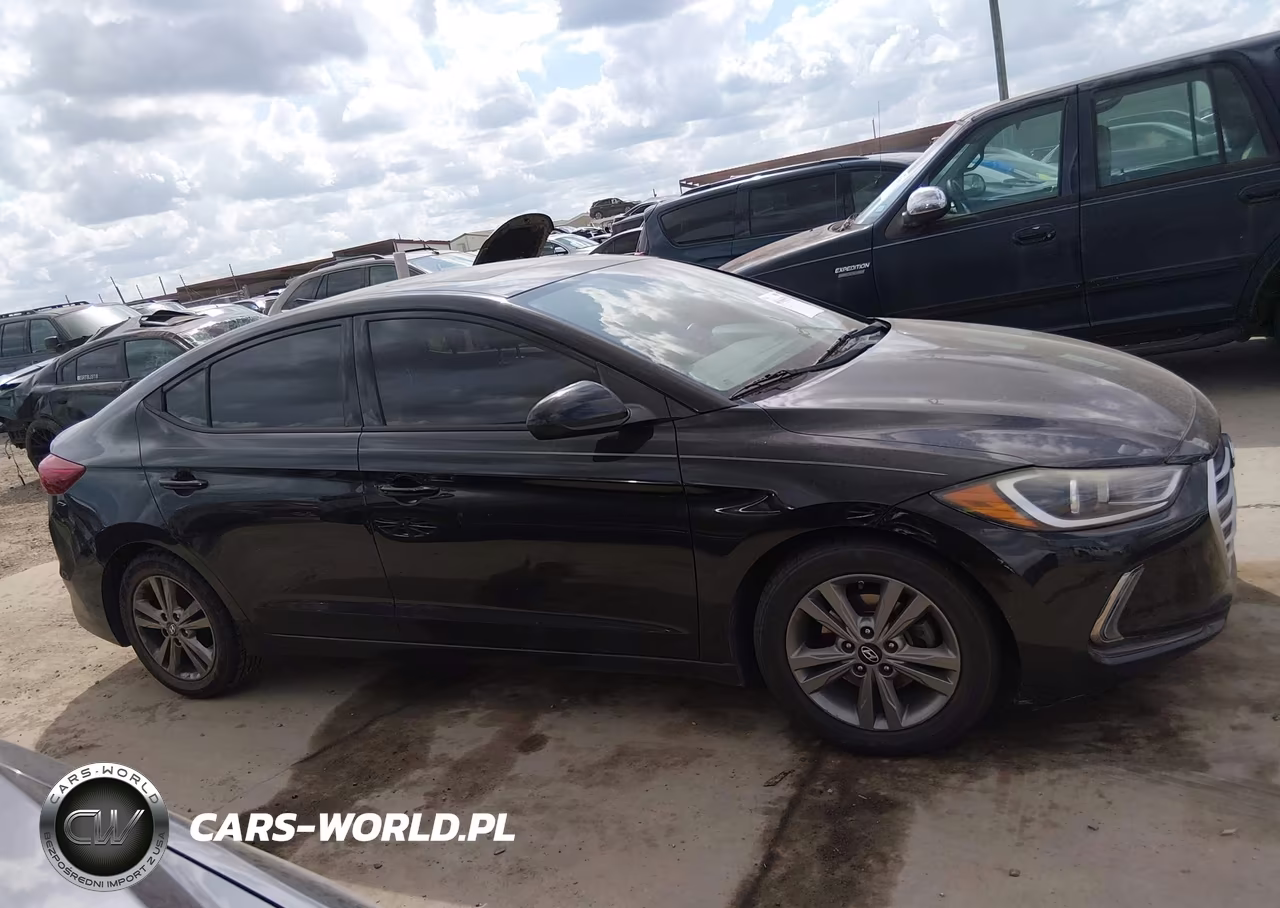 2017 Hyundai Elantra Value Edition VIN:5NPD84LF2HH176709 - 13