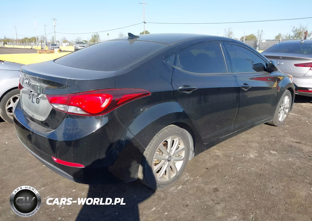 2015 Hyundai Elantra Se VIN:5NPDH4AE9FH602421 - 4