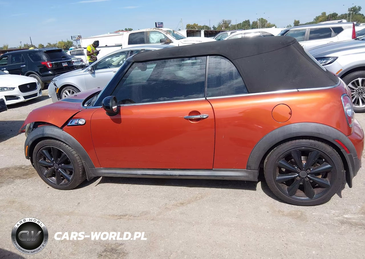 2014 Mini Convertible Cooper S VIN:WMWZP3C55ET707397 - 14