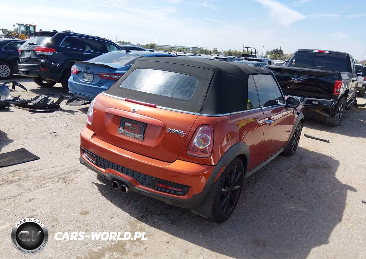 2014 Mini Convertible Cooper S VIN:WMWZP3C55ET707397 - 4