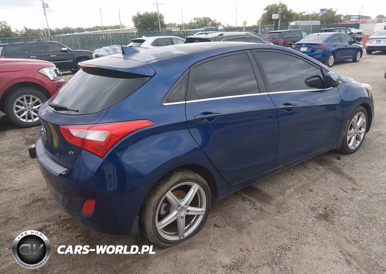2013 Hyundai Elantra Gt VIN:KMHD35LE1DU111020 - 4